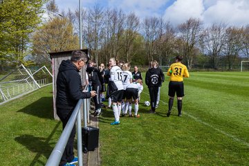 Bild 6 - Frauen SV Henstedt Ulzburg2 : TSV Schoenberg : Ergebnis: Abbruch